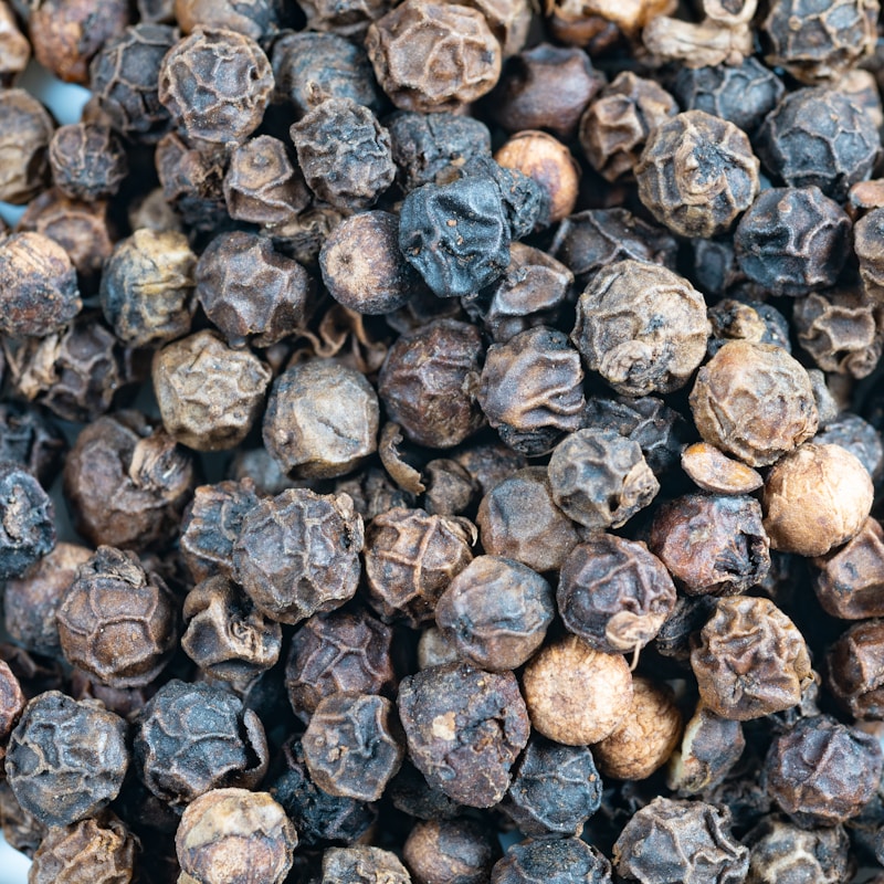 Black & White Pepper — Cameroon · Côte d’Ivoire